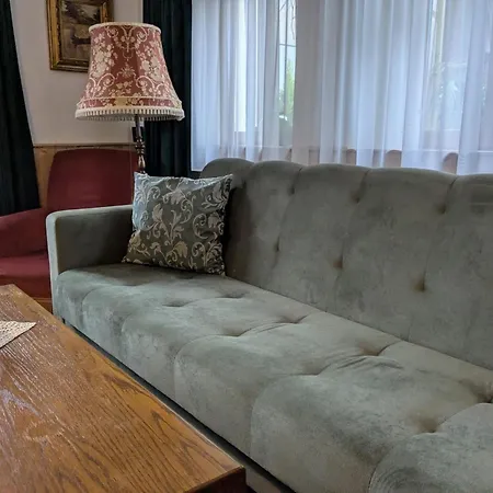 Altes Haeusle Am Waschbach-weinberg Apartmán